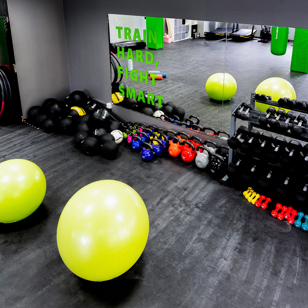 Train hard, fight smart — vybavení